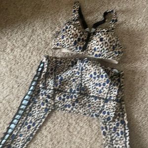 Victoria Secret Sport Bra & Leggings